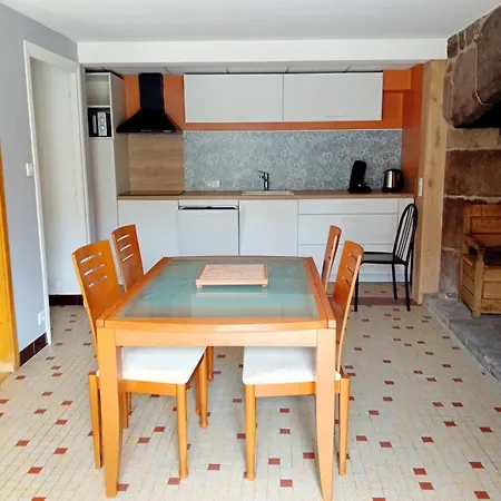 Rez De Chausser Maison Entree Et Exterieur Privative *